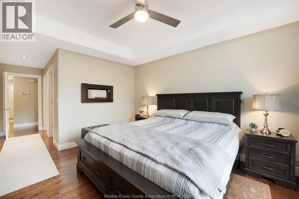 212 WOODYCREST