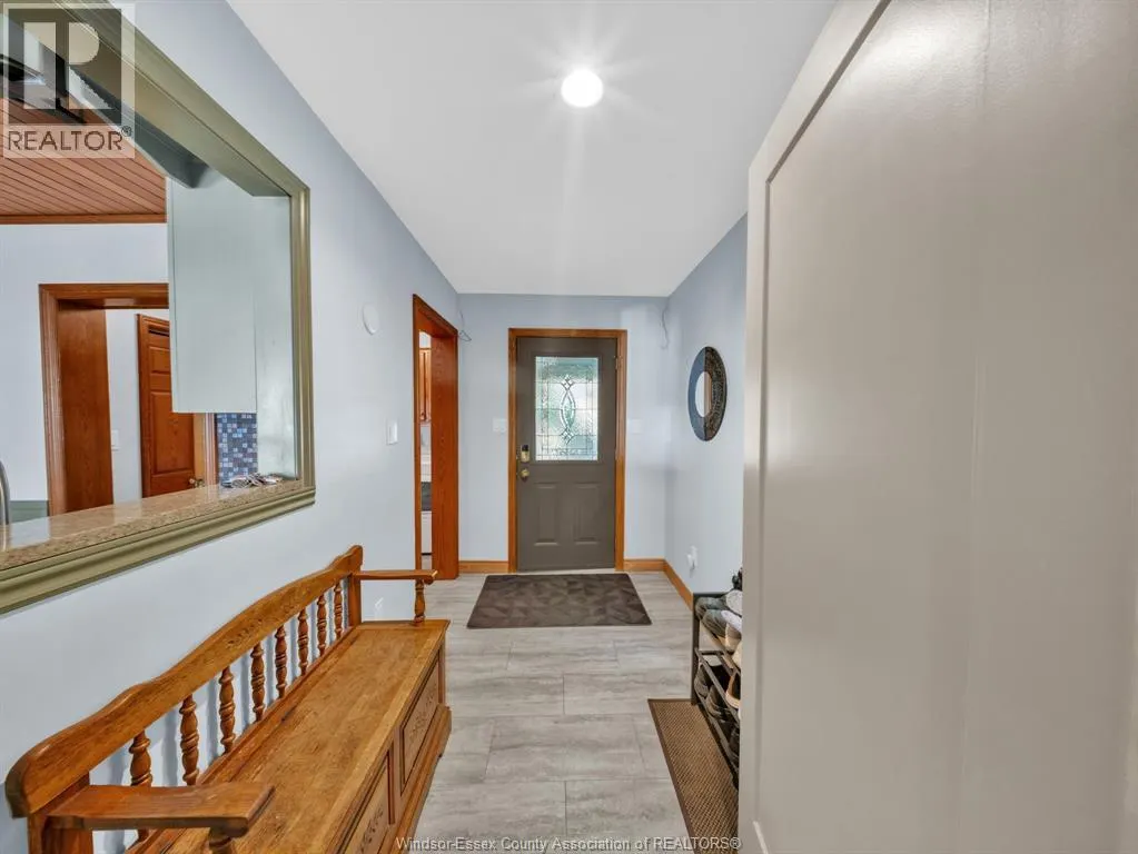 223 Lakewood DRIVE