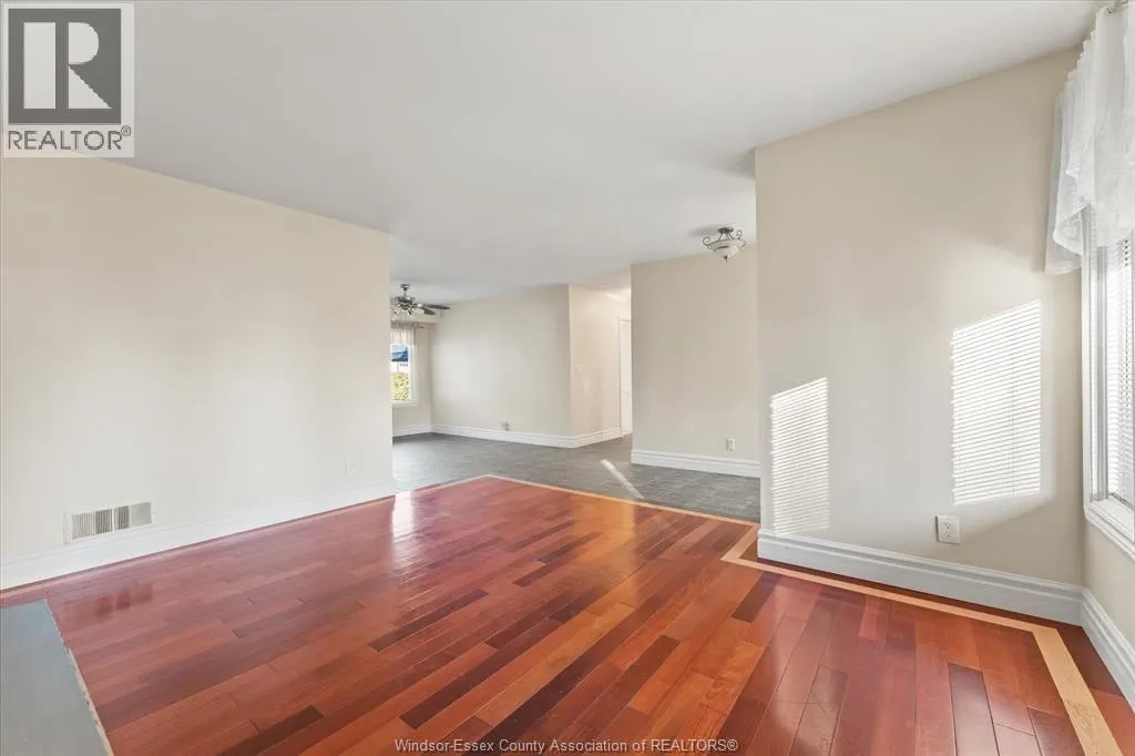 1040 MAJOR STREET