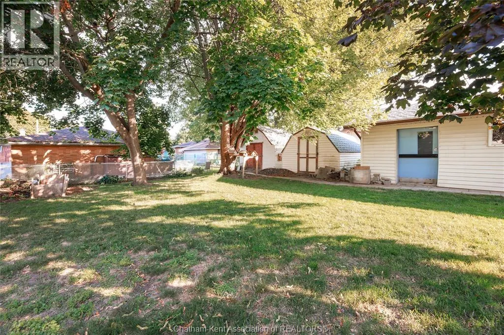 159 Gregory DRIVE West