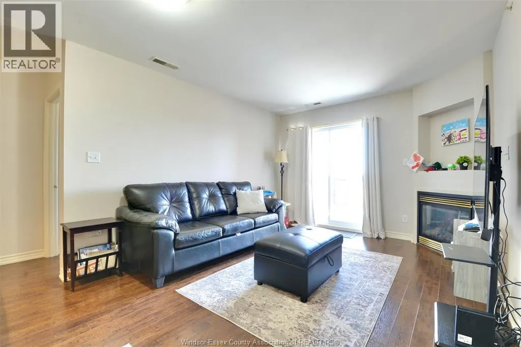 2650 Sandwich West Pkwy Unit# 405