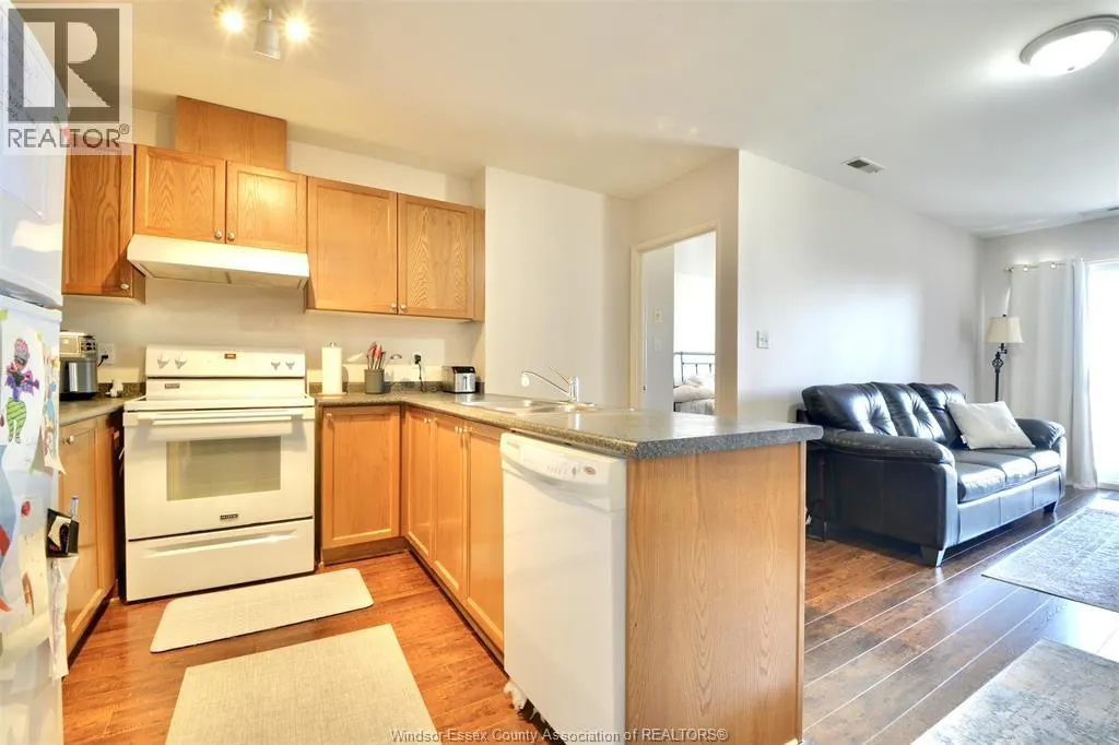 2650 Sandwich West Pkwy Unit# 405