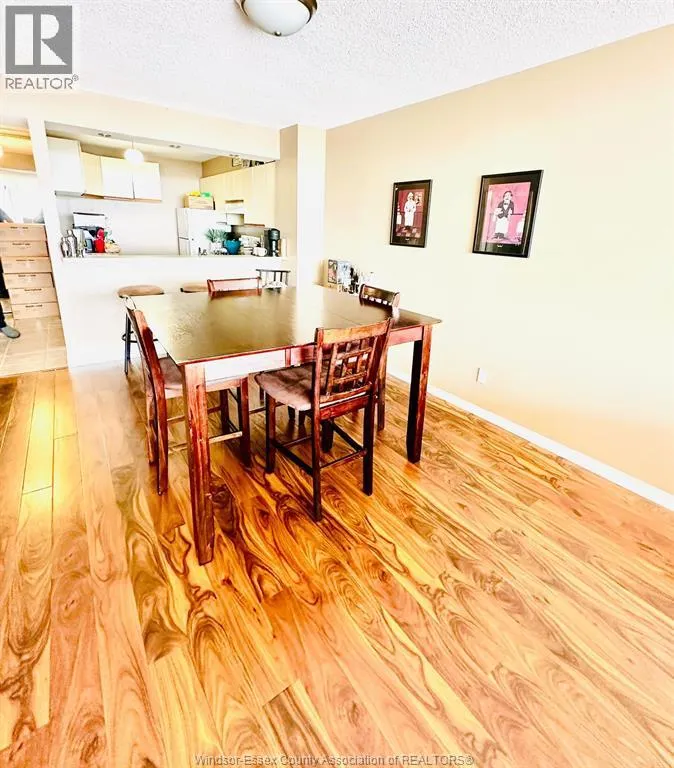 515 RIVERSIDE DRIVE West Unit# 1605
