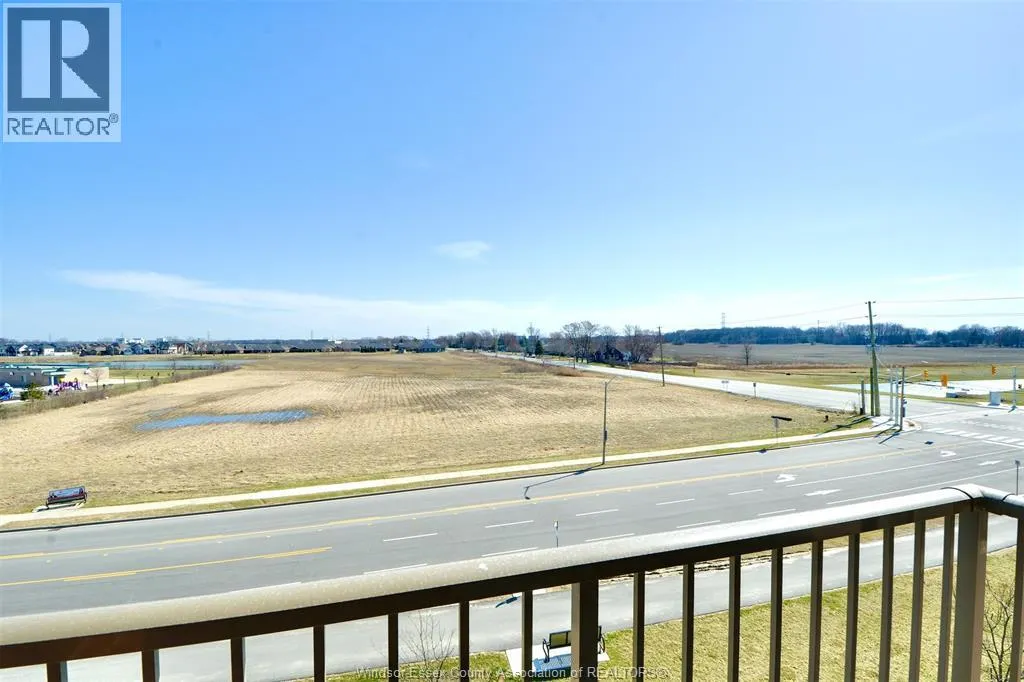 2650 Sandwich West Parkway Unit# 405