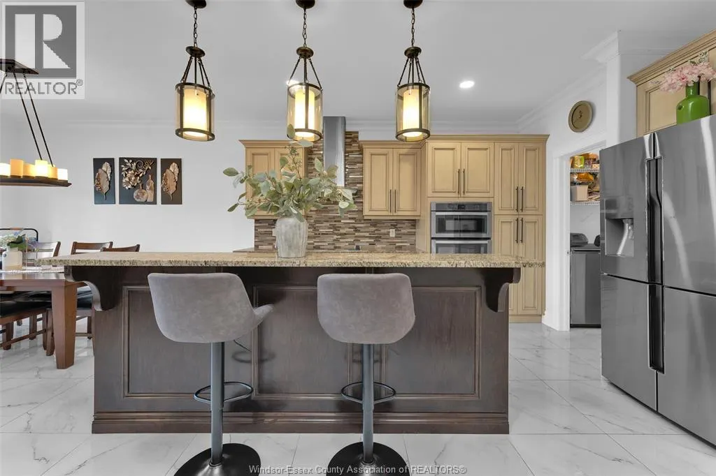 3945 ZANZIBAR CRESCENT
