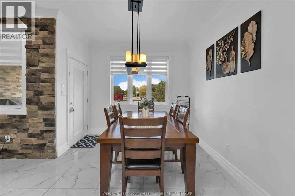 3945 ZANZIBAR CRESCENT