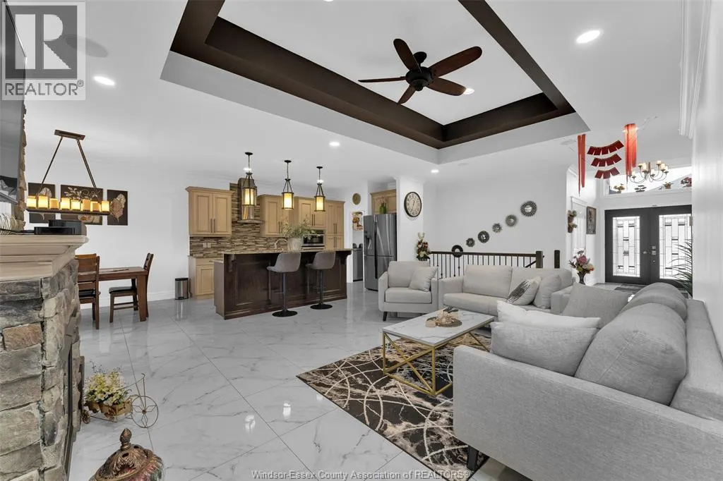 3945 ZANZIBAR CRESCENT