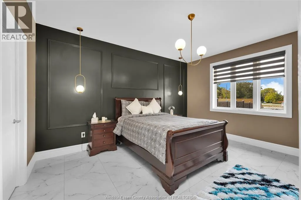 3945 ZANZIBAR CRESCENT