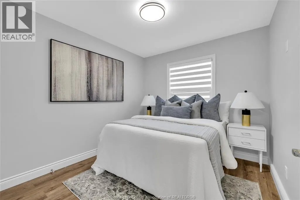937 LAUZON ROAD