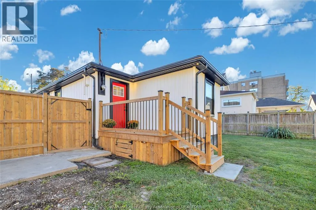 937 LAUZON ROAD