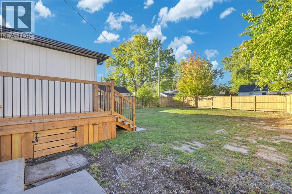 937 LAUZON ROAD