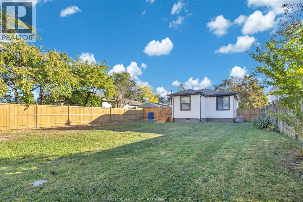 937 LAUZON ROAD