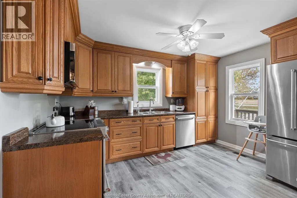1049 MERSEA ROAD 12