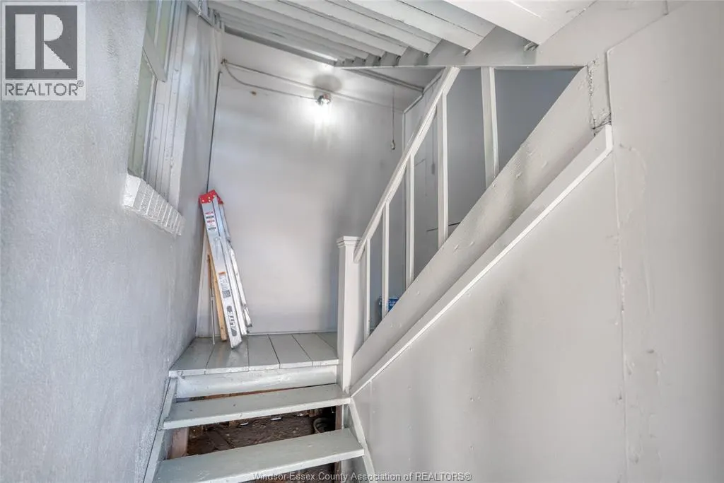 2420 FRANCOIS ROAD