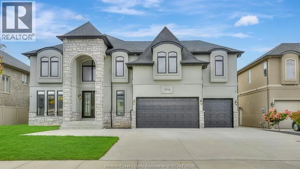 3934 LASALLE WOODS BOULEVARD