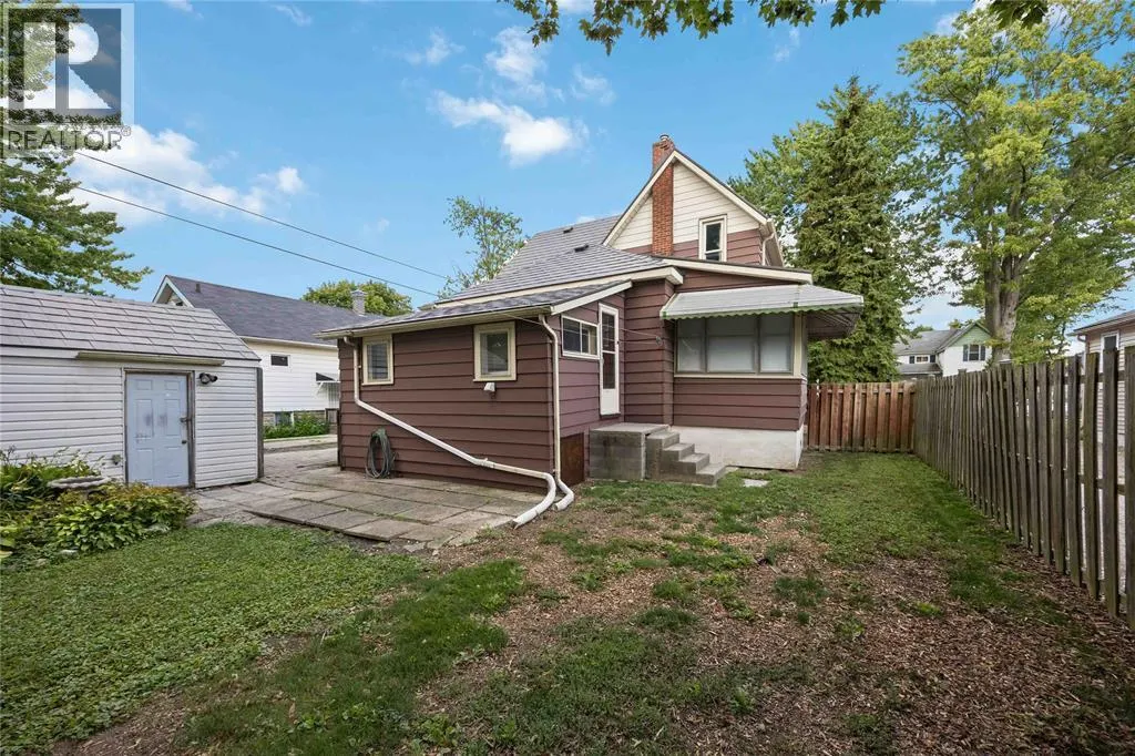 373 PALMERSTON STREET South