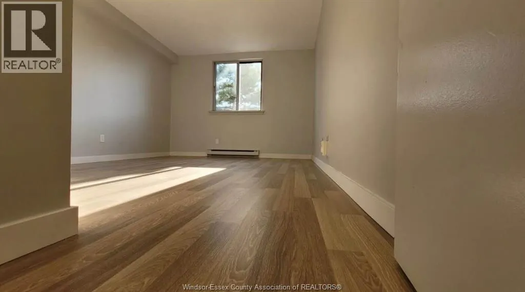 3936 Wyandotte STREET East Unit# 412