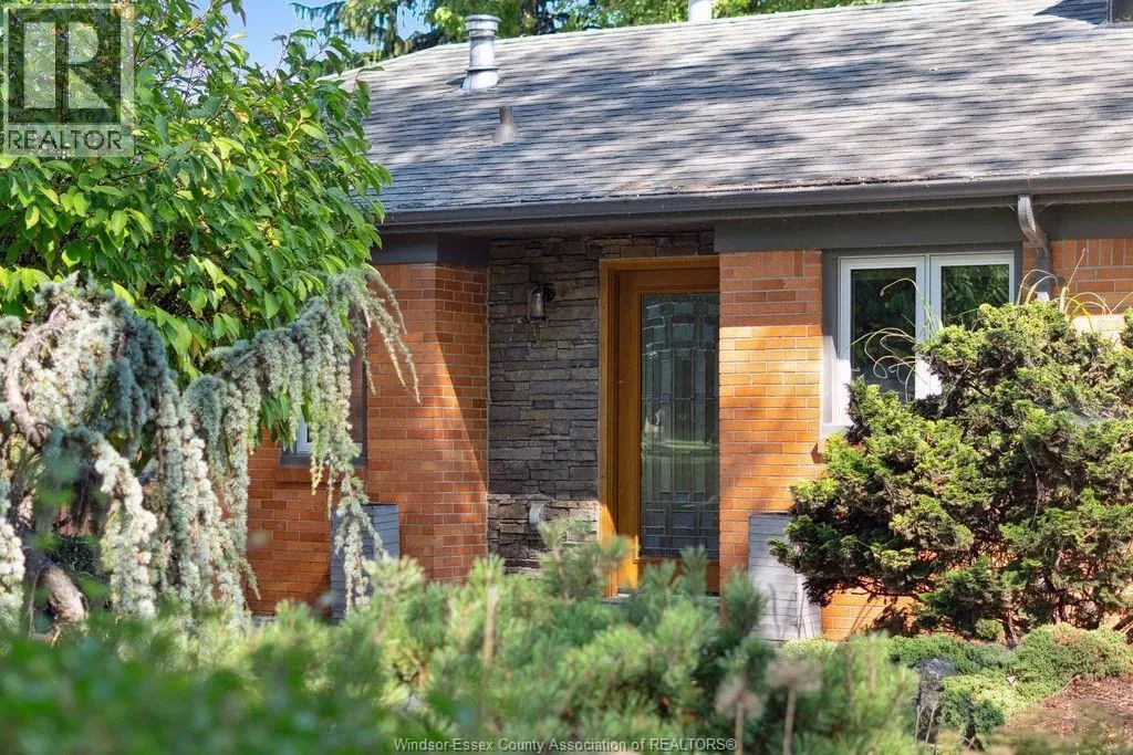 354 ELMGROVE DRIVE
