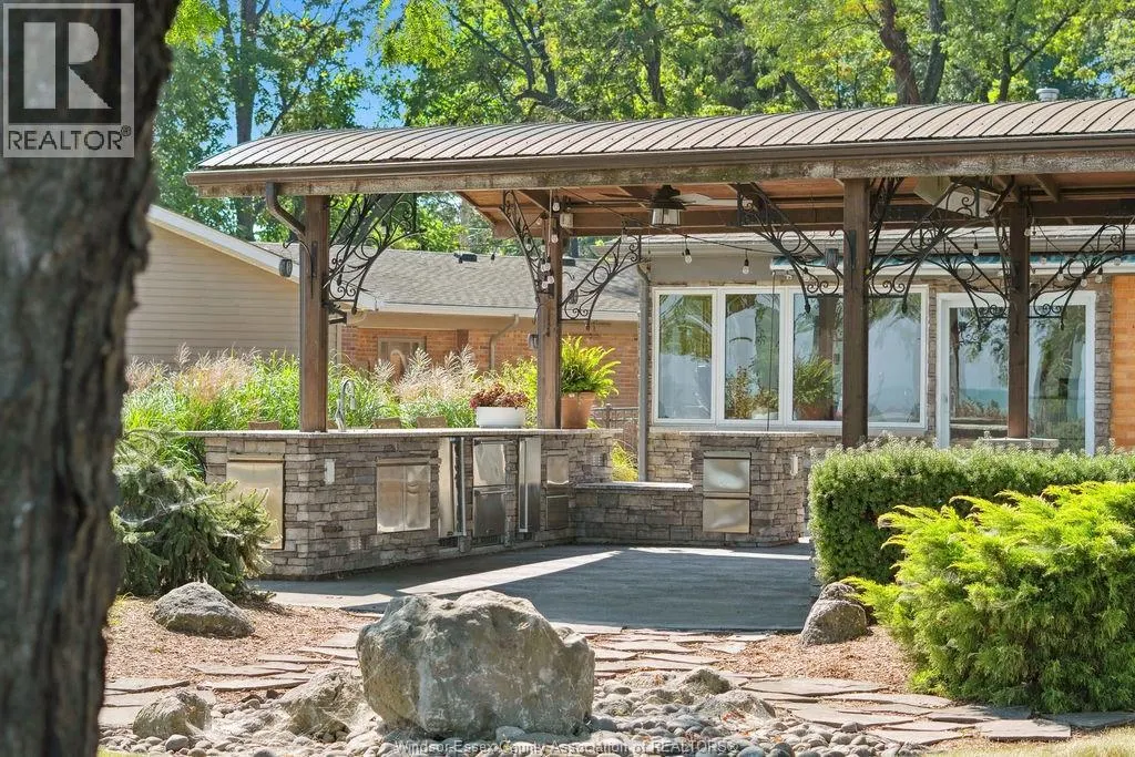 354 ELMGROVE DRIVE