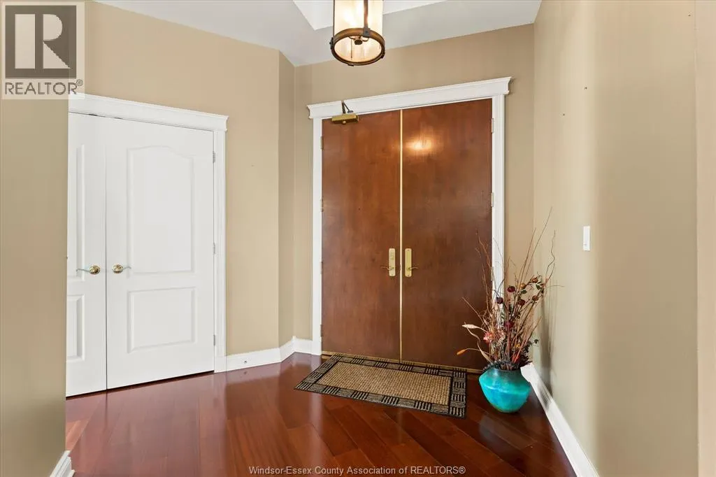 5055 RIVERSIDE DRIVE East Unit# 202