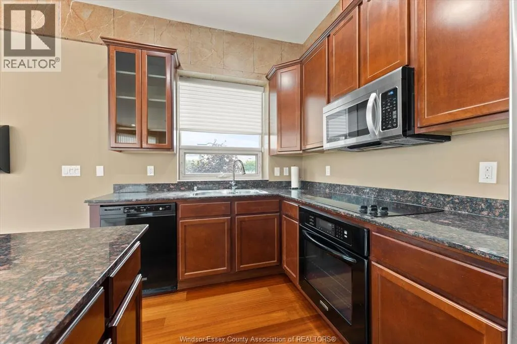5055 RIVERSIDE DRIVE East Unit# 202