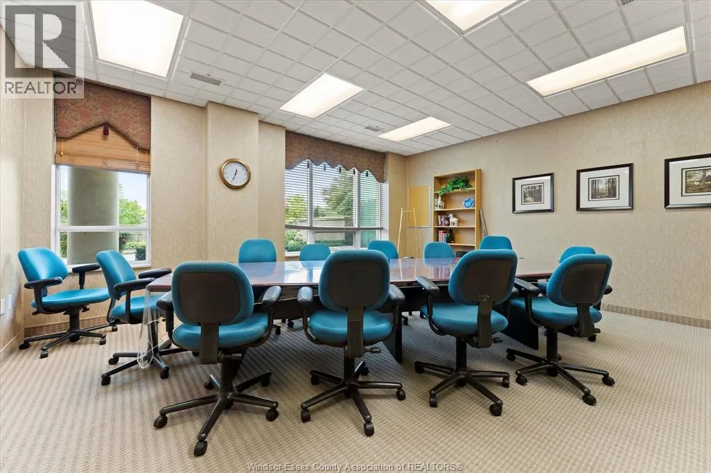 5055 RIVERSIDE DRIVE East Unit# 202