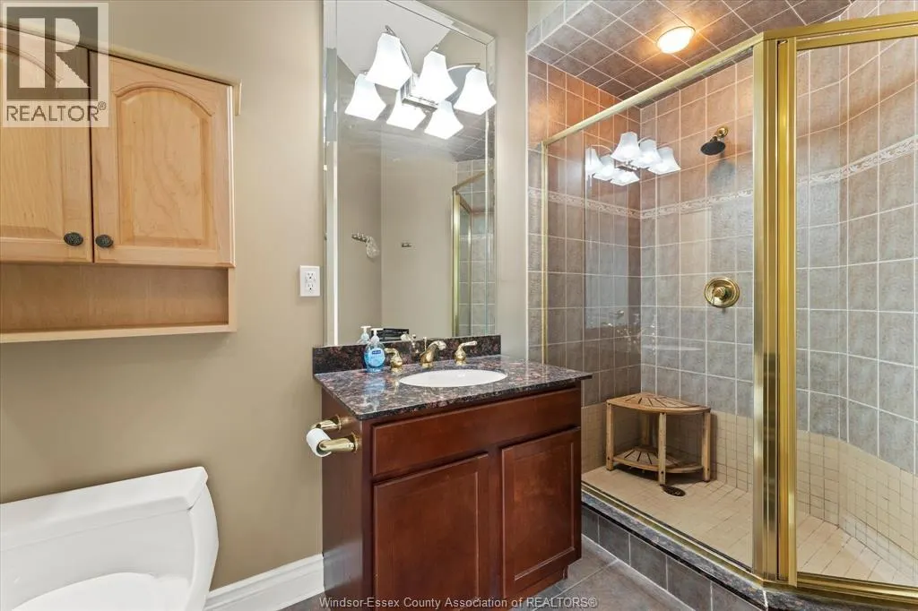 5055 RIVERSIDE DRIVE East Unit# 202