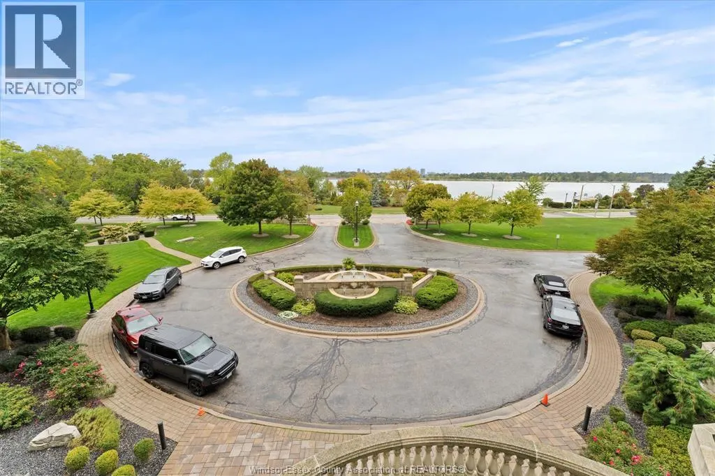 5055 RIVERSIDE DRIVE East Unit# 202