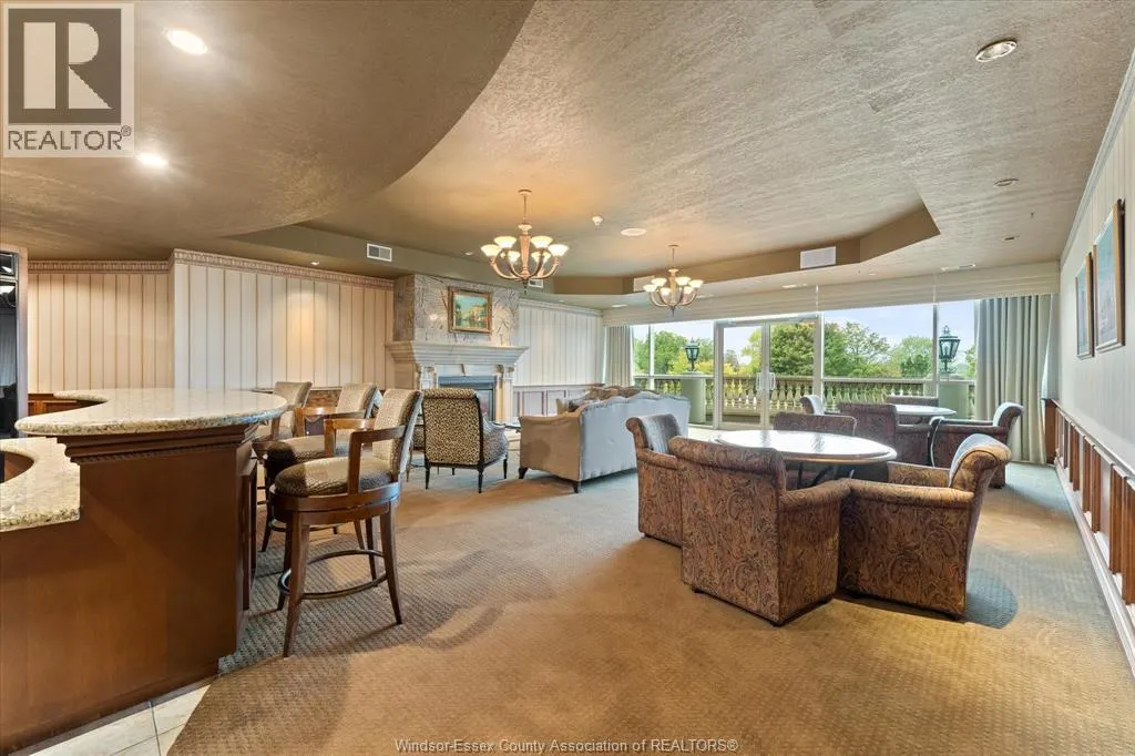 5055 RIVERSIDE DRIVE East Unit# 202
