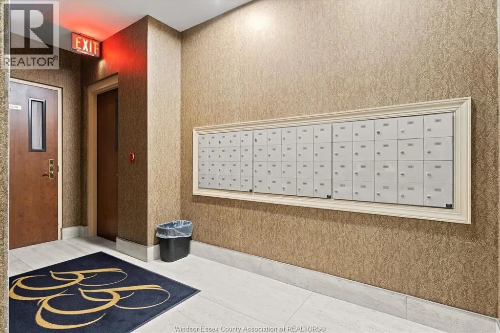 5055 RIVERSIDE DRIVE East Unit# 202