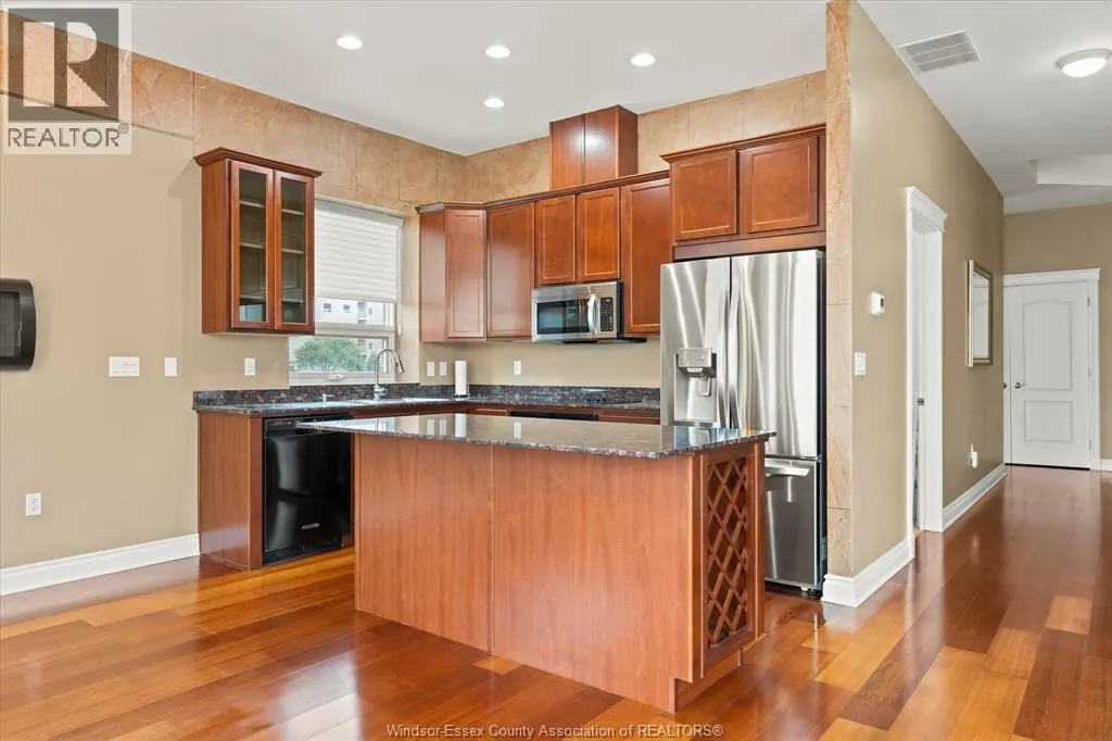 5055 RIVERSIDE DRIVE East Unit# 202