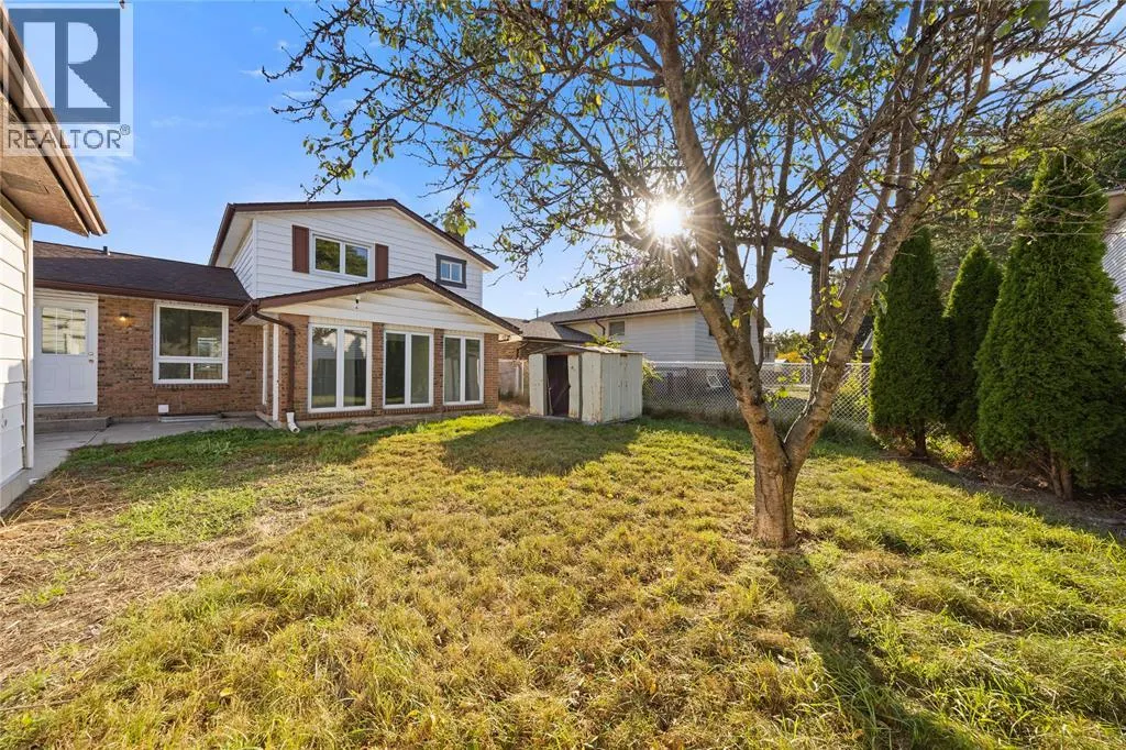 1345 Wiltshire DRIVE