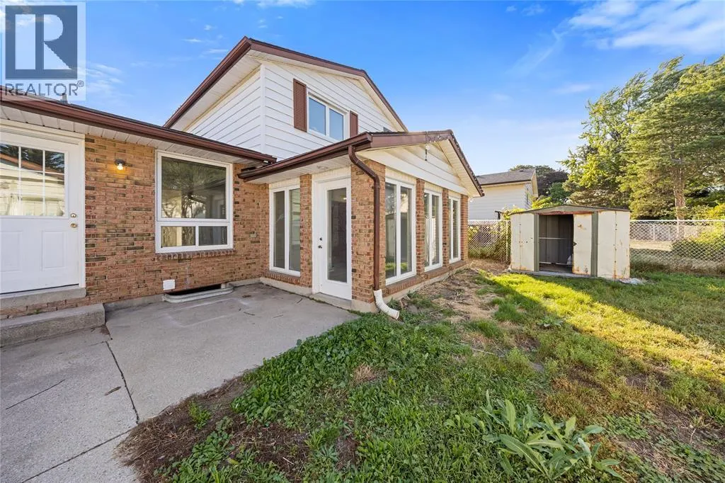 1345 Wiltshire DRIVE