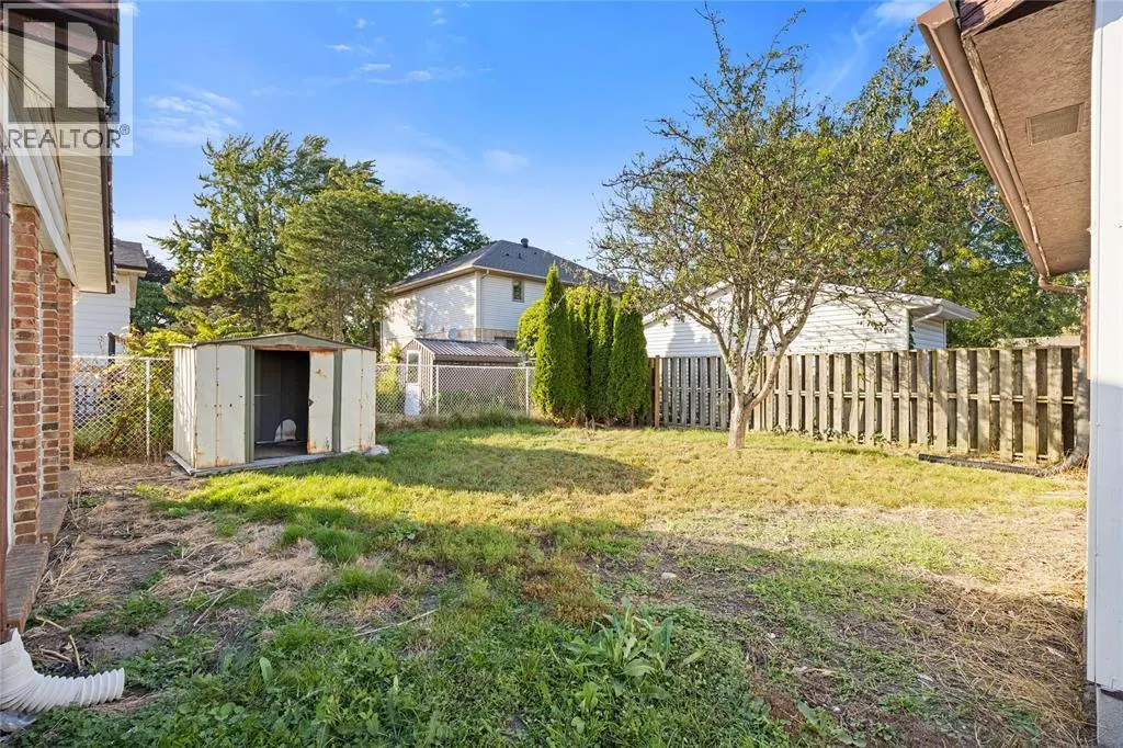 1345 Wiltshire DRIVE
