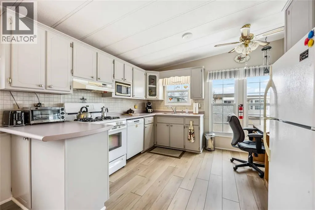 5700 Blackwell Sideroad Unit# 29, #29