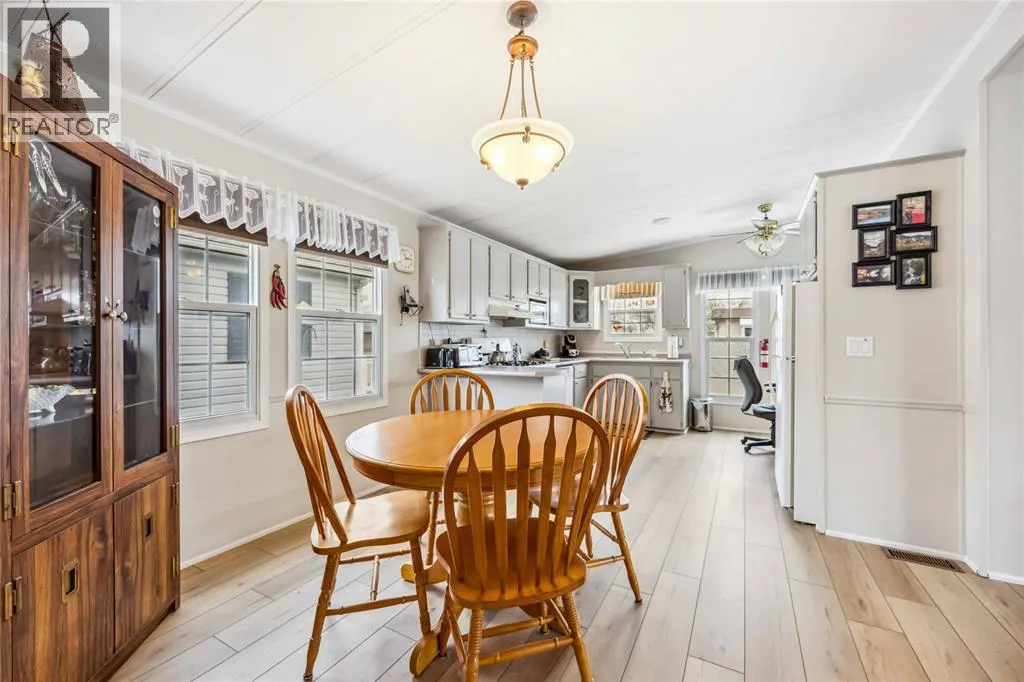 5700 Blackwell Sideroad Unit# 29, #29