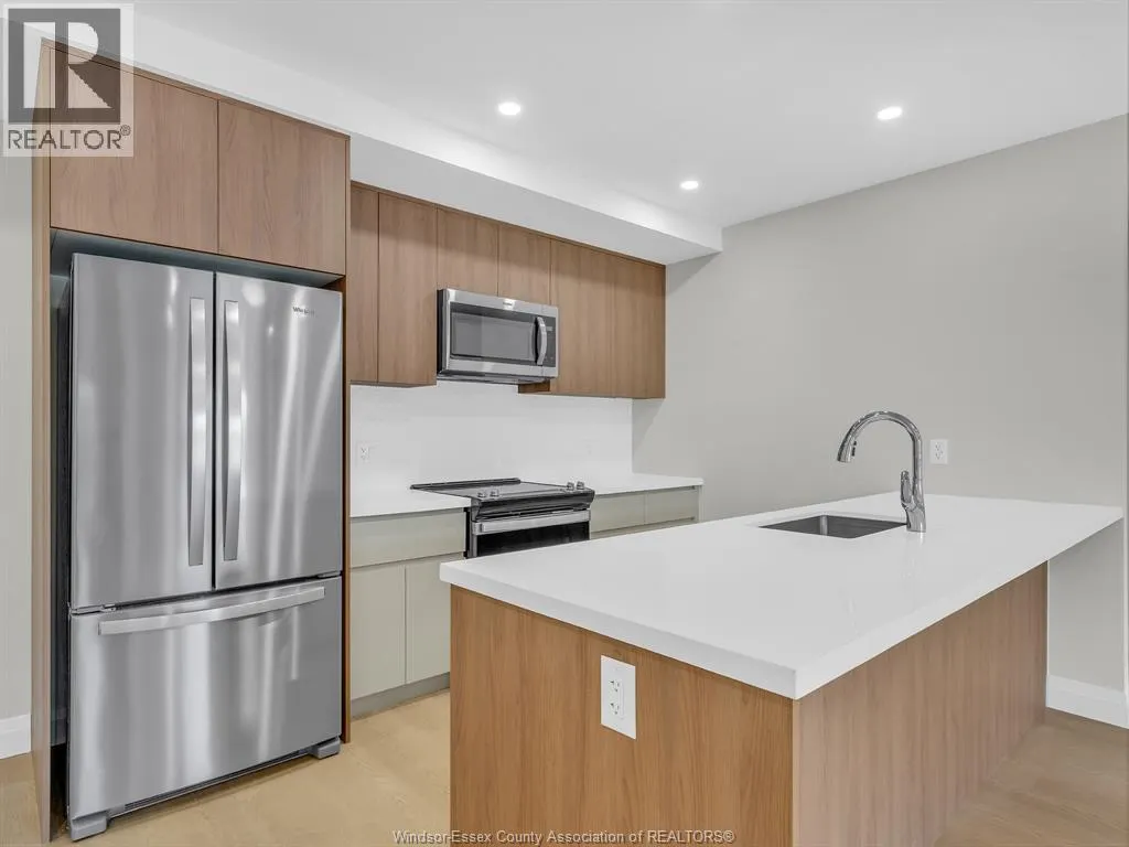 11646 TECUMSEH Road Unit# 307