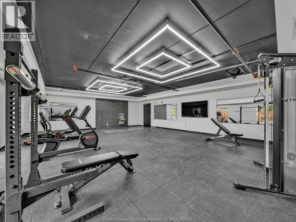 11646 TECUMSEH Road Unit# 307