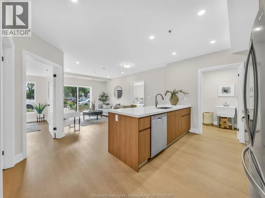 11646 TECUMSEH Road Unit# 307