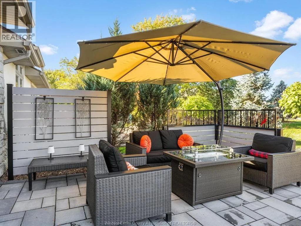 263 WHISPER CREEK CIRCLE