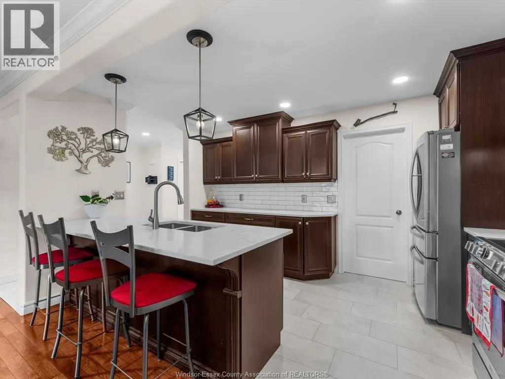 263 WHISPER CREEK CIRCLE