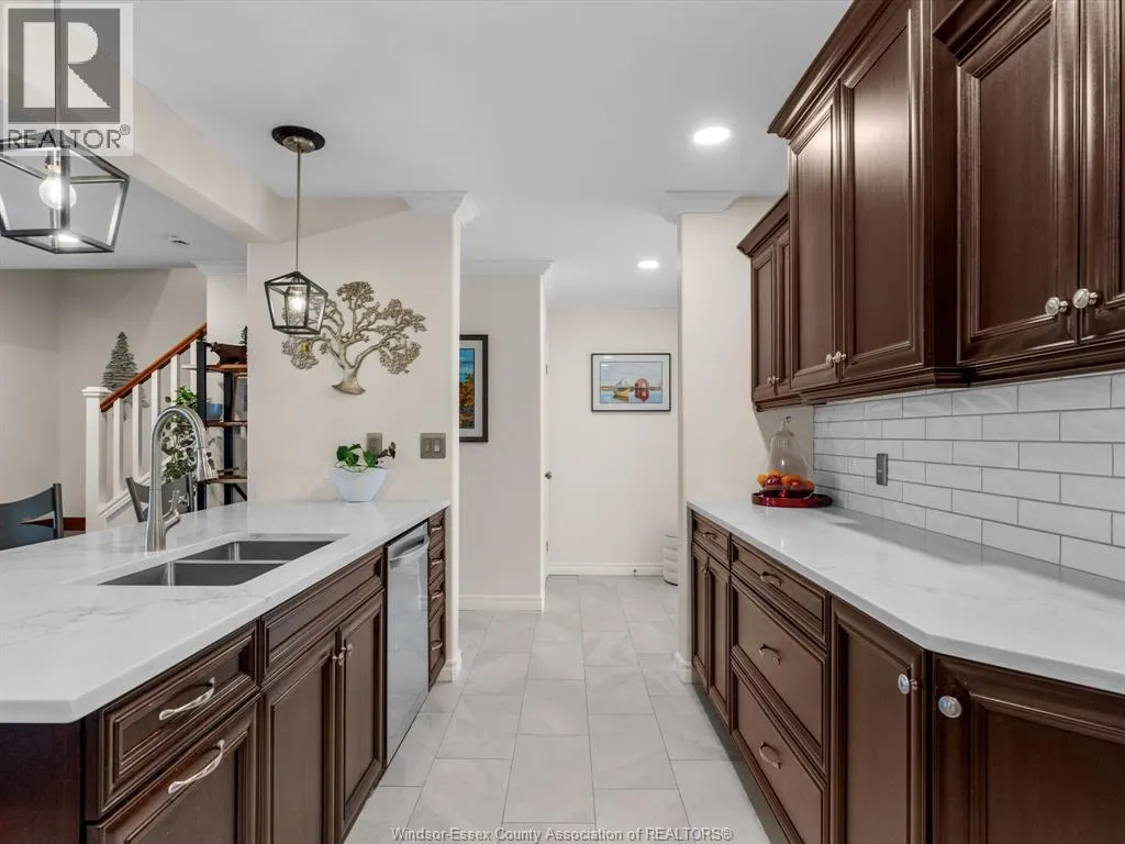 263 WHISPER CREEK CIRCLE