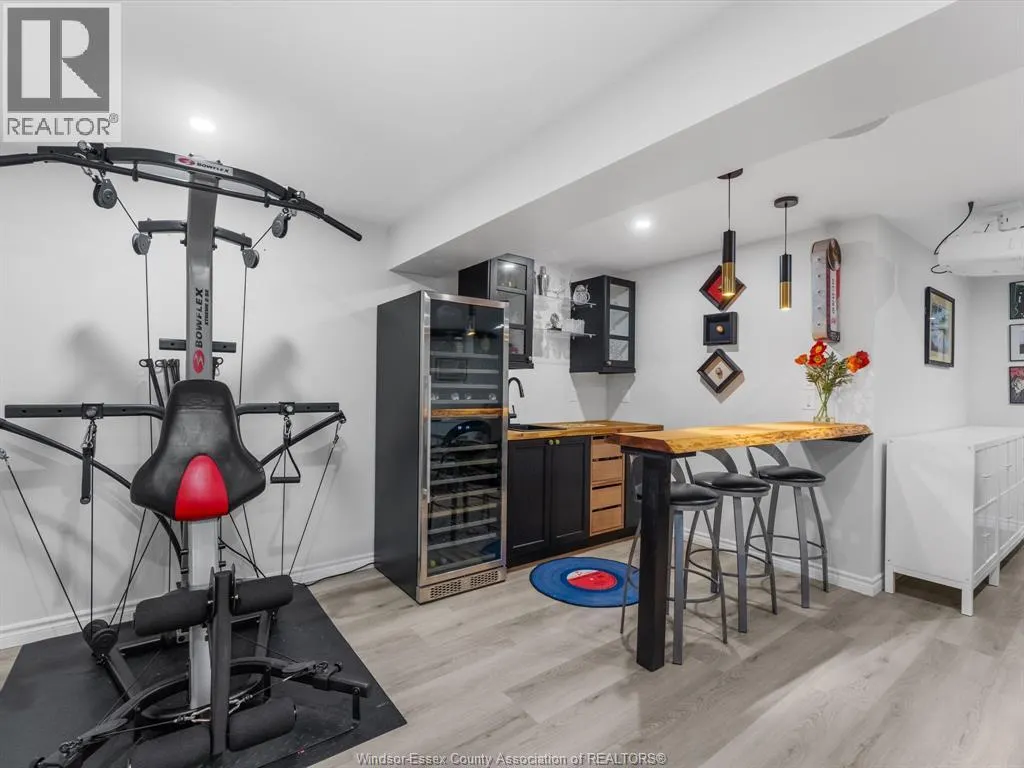 263 WHISPER CREEK CIRCLE