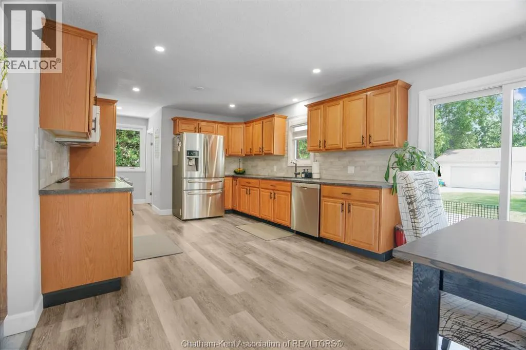 7138 Benoit DRIVE