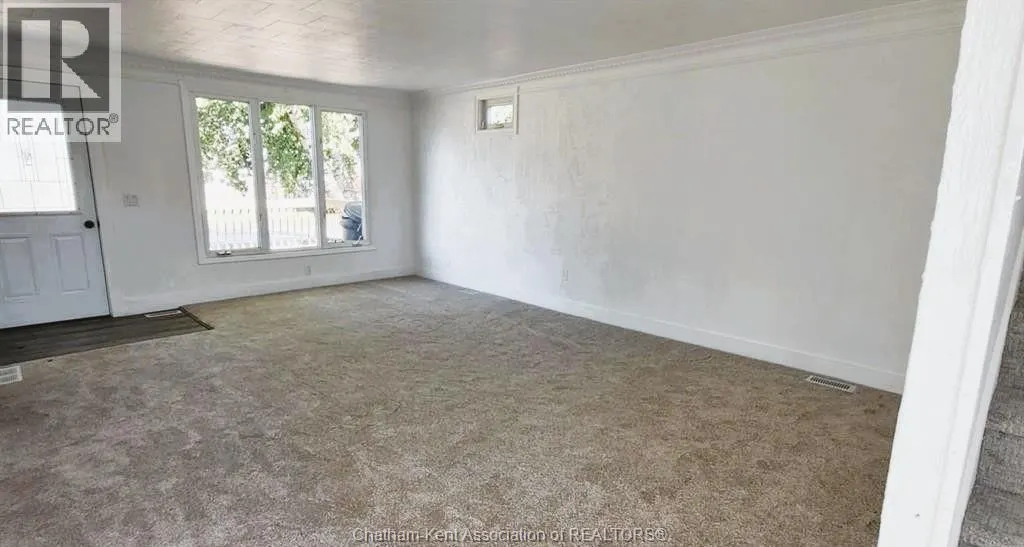 6 Canary CRESCENT