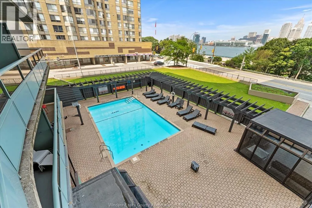 111 Riverside DRIVE East Unit# 1007