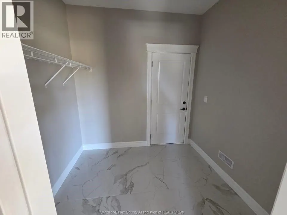 4410 BELMONT