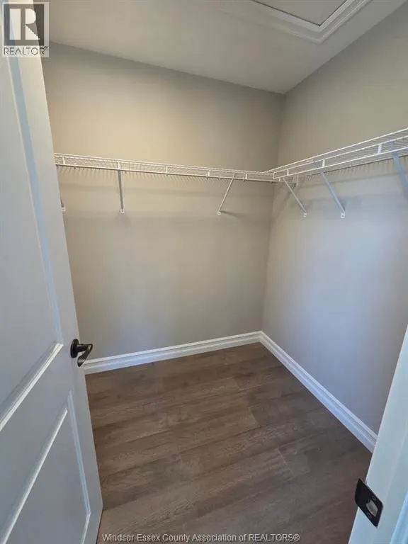 4410 BELMONT