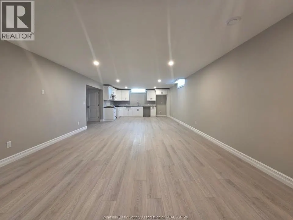 4410 BELMONT