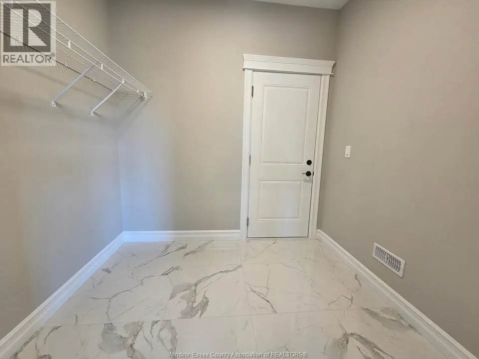 4410 BELMONT